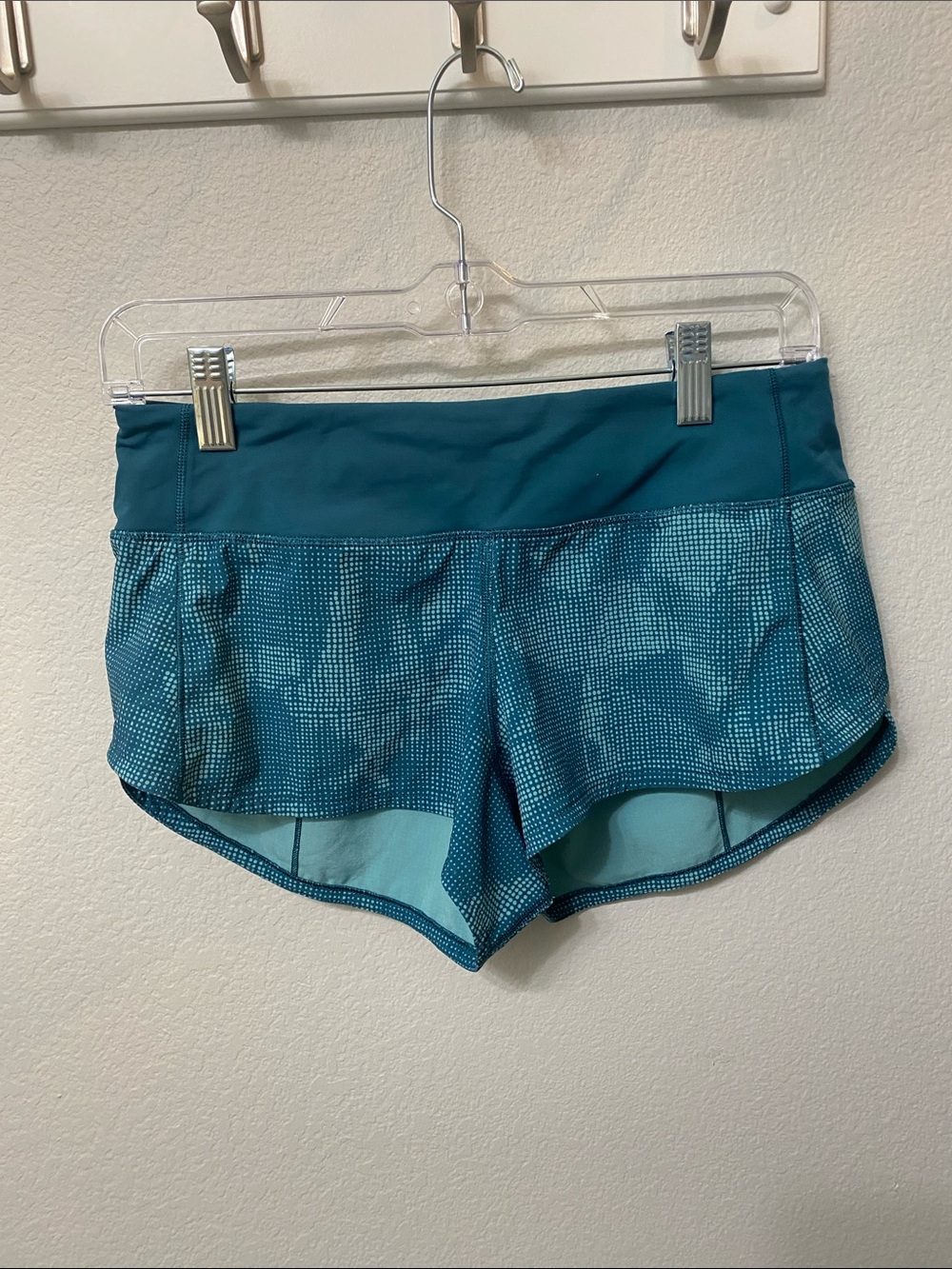 Lululemon 2.5 Speed Up Shorts